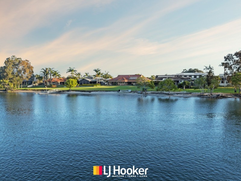 34 Palm Terrace, Yamba NSW 2464