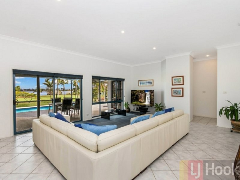797a Yamba Road, Palmers Island NSW 2463