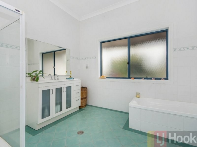 797a Yamba Road, Palmers Island NSW 2463