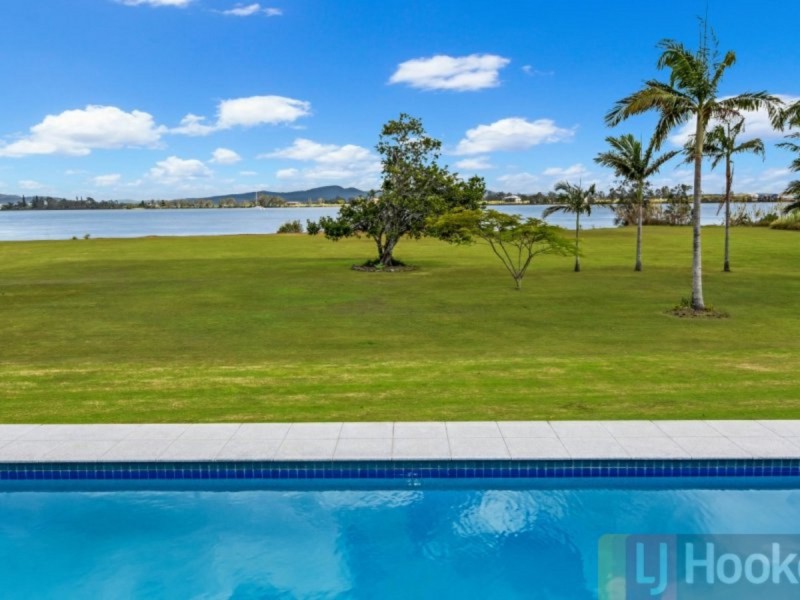 797a Yamba Road, Palmers Island NSW 2463