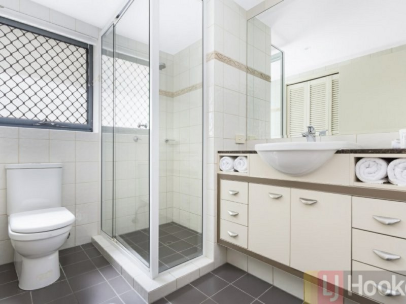 37/20-21 Pacific Parade, Yamba NSW 2464