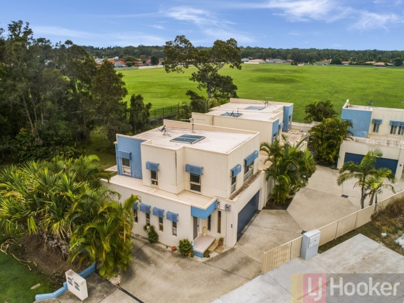 1/32 Park Avenue, Yamba NSW 2464