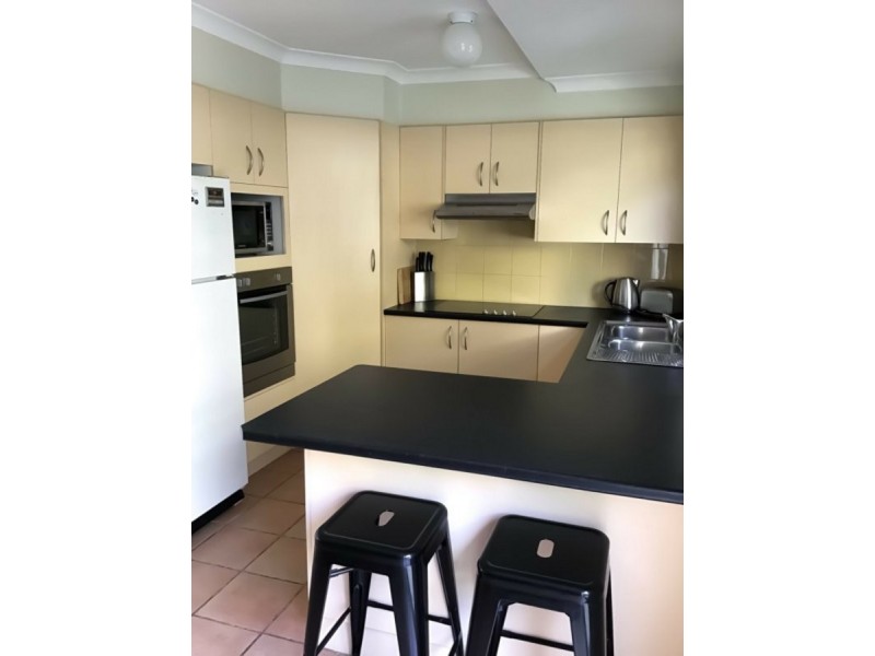 4/4-8 Beachside Way, Yamba NSW 2464