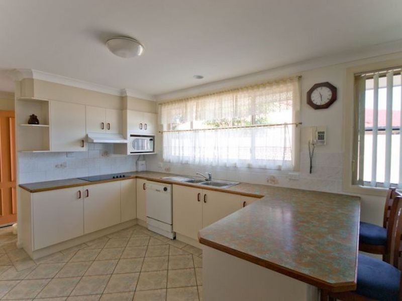 The Inlet 2/30 Westringia Place, Yamba NSW 2464