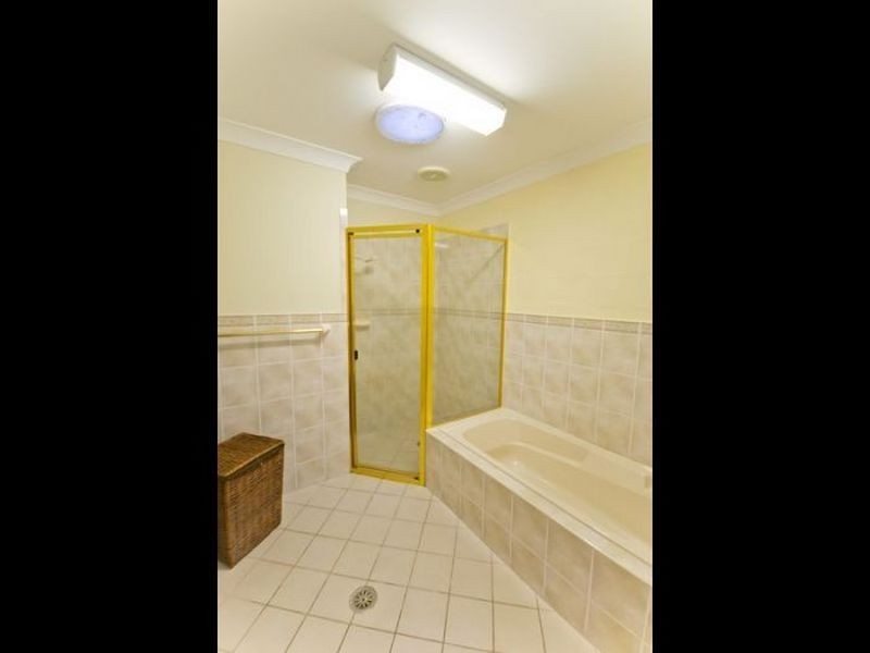 The Inlet 2/30 Westringia Place, Yamba NSW 2464