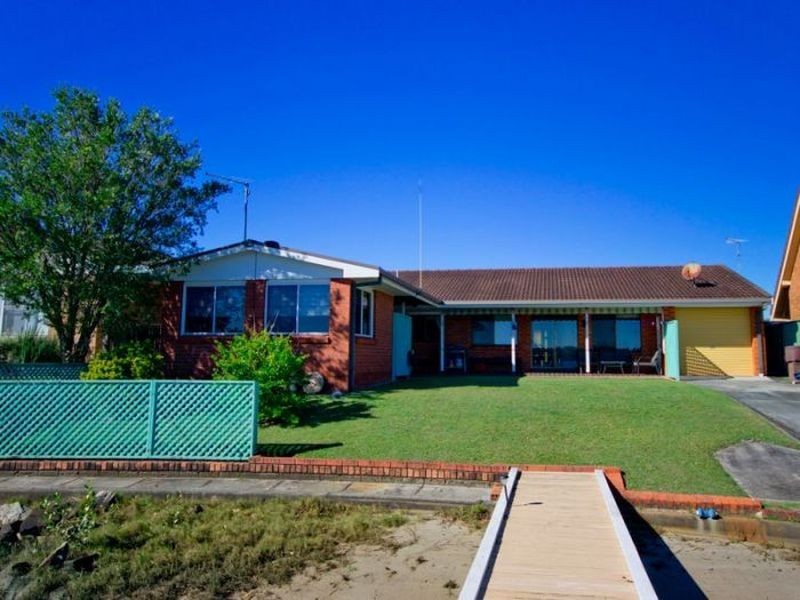 The Bay/19 Melaleuca Drive, Yamba NSW 2464