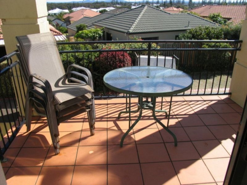 3/1-5 Beachside Way, Yamba NSW 2464