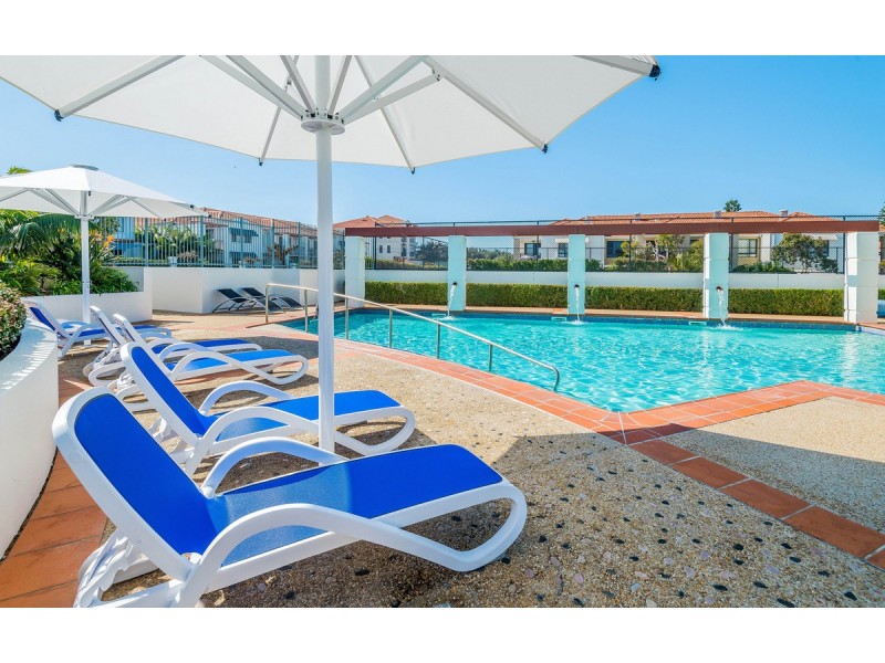 3/1-5 Beachside Way, Yamba NSW 2464