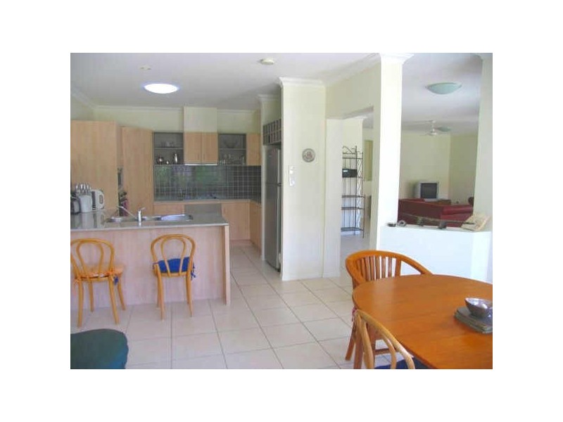 9 Oceania Crt, Yamba NSW 2464