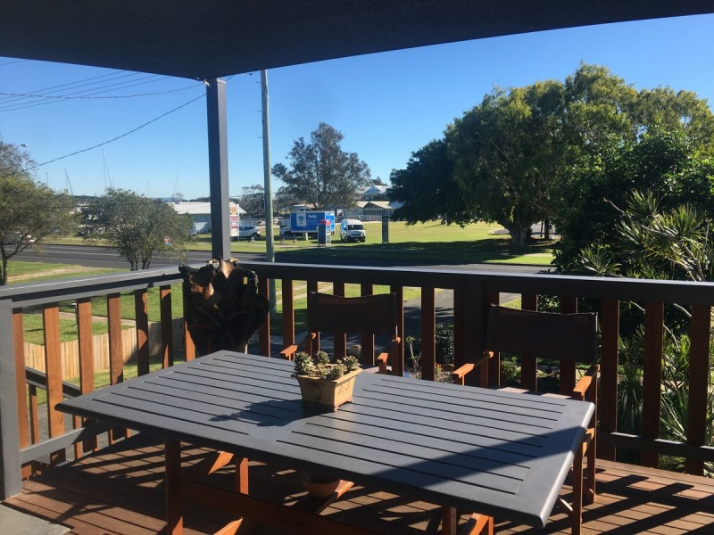 28 Yamba Road, Yamba NSW 2464