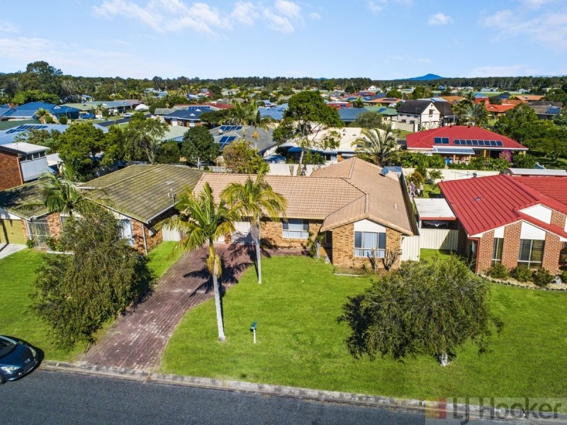 13 The Mainbrace, Yamba NSW 2464