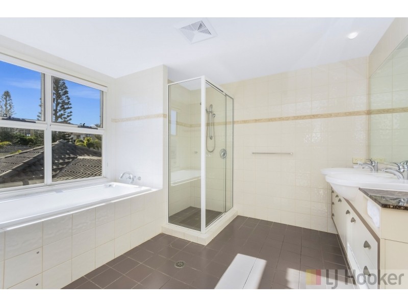 69/20-21 Pacific Parade, Yamba NSW 2464