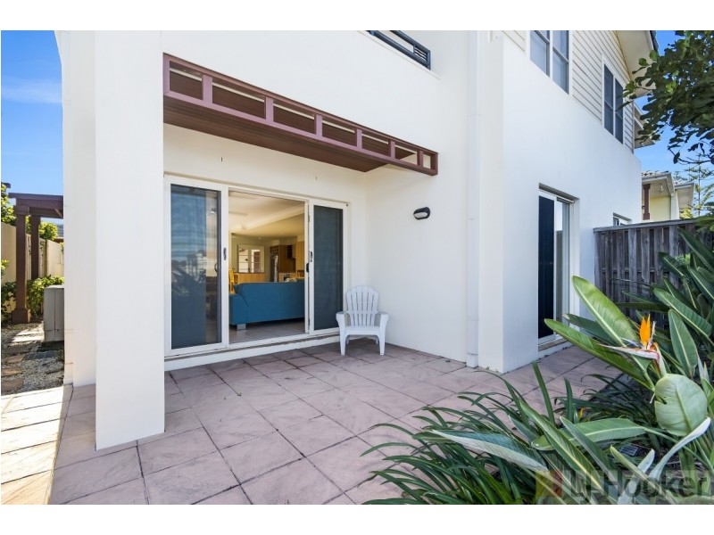 69/20-21 Pacific Parade, Yamba NSW 2464