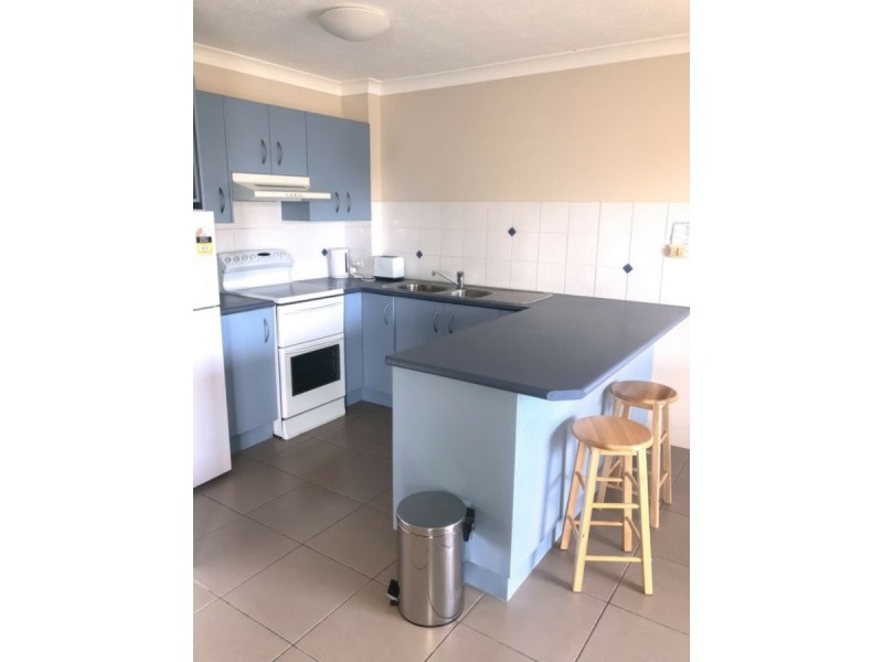 6/12 Pacific Parade, Yamba NSW 2464