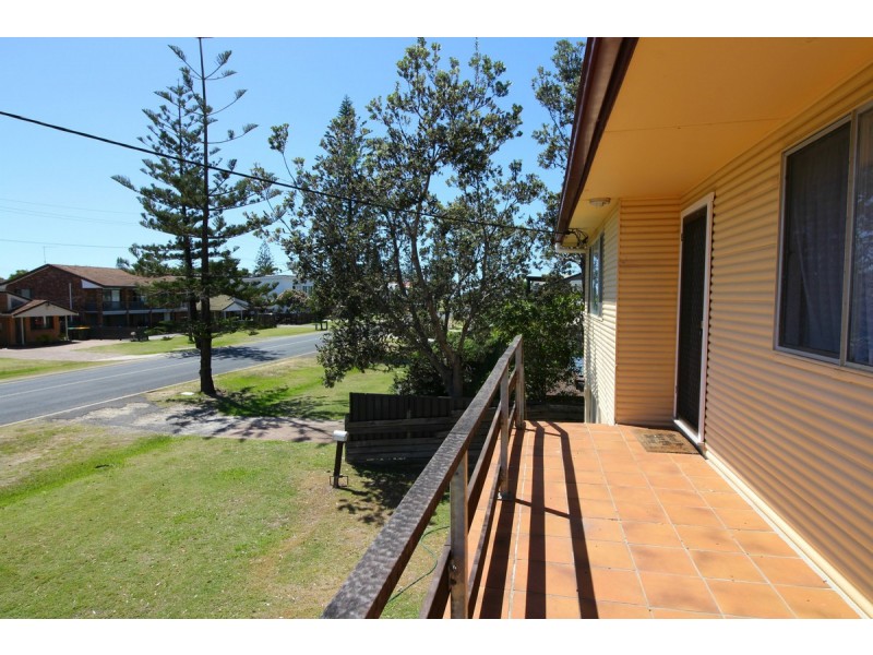 69 Yamba Street, Yamba NSW 2464
