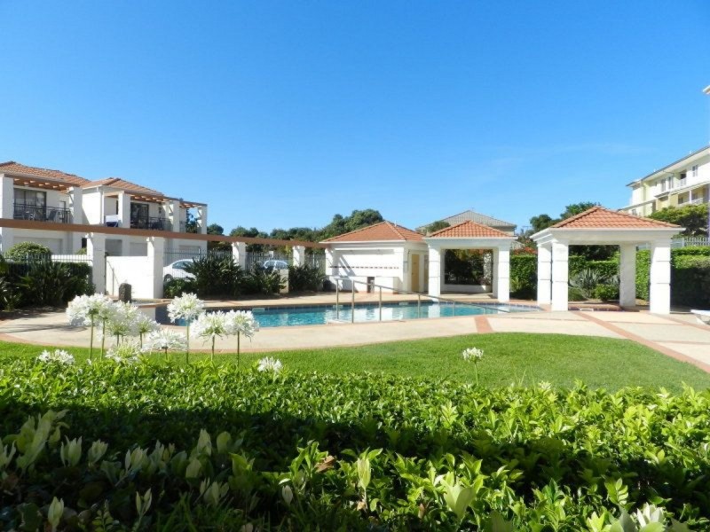 Breakers B 18-19 Pacific Parade, Yamba NSW 2464