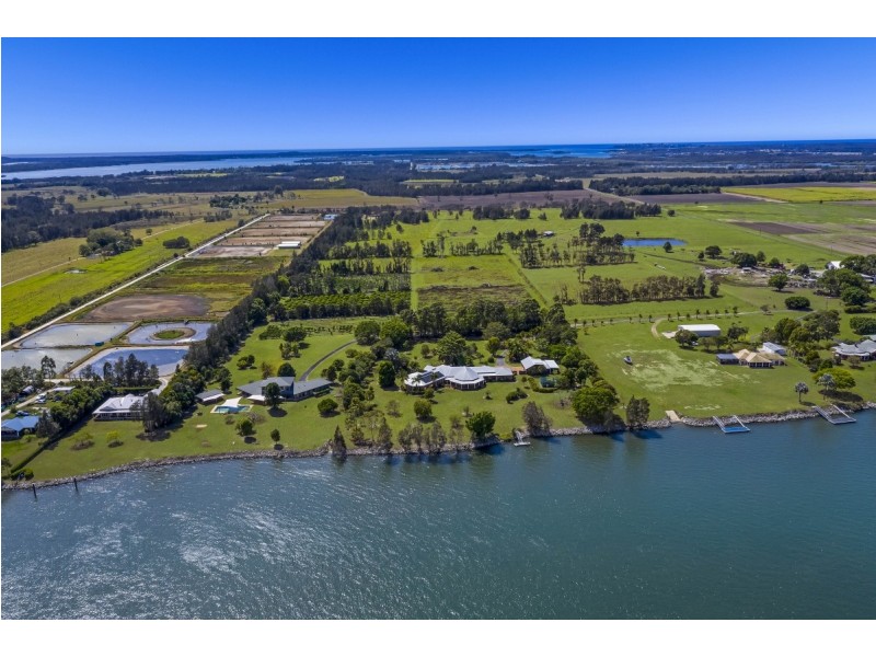 74 McConnells Lane, Palmers Island NSW 2463