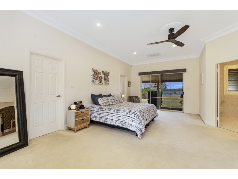 74 McConnells Lane, Palmers Island NSW 2463