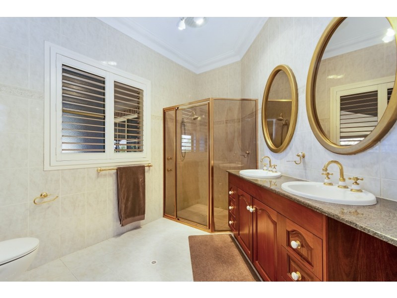 74 McConnells Lane, Palmers Island NSW 2463