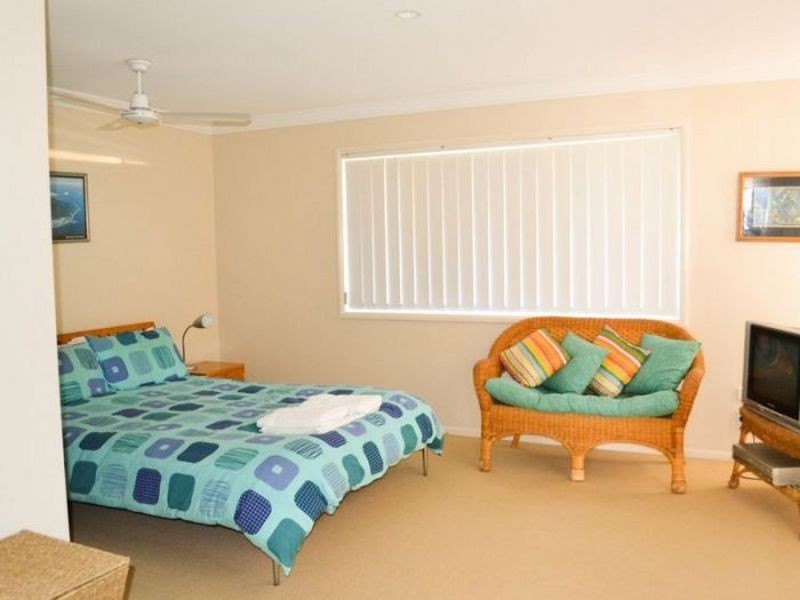 B3-U6 The Breakers/18-20 Pacific Parade, Yamba NSW 2464
