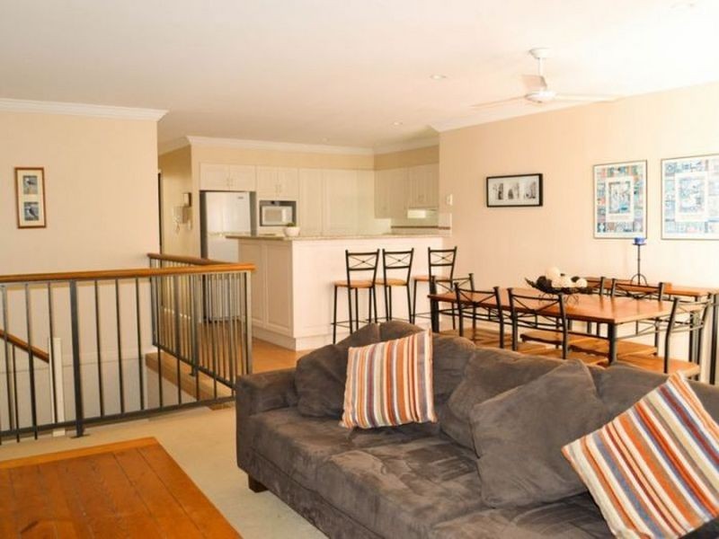 B3-U6 The Breakers/18-20 Pacific Parade, Yamba NSW 2464