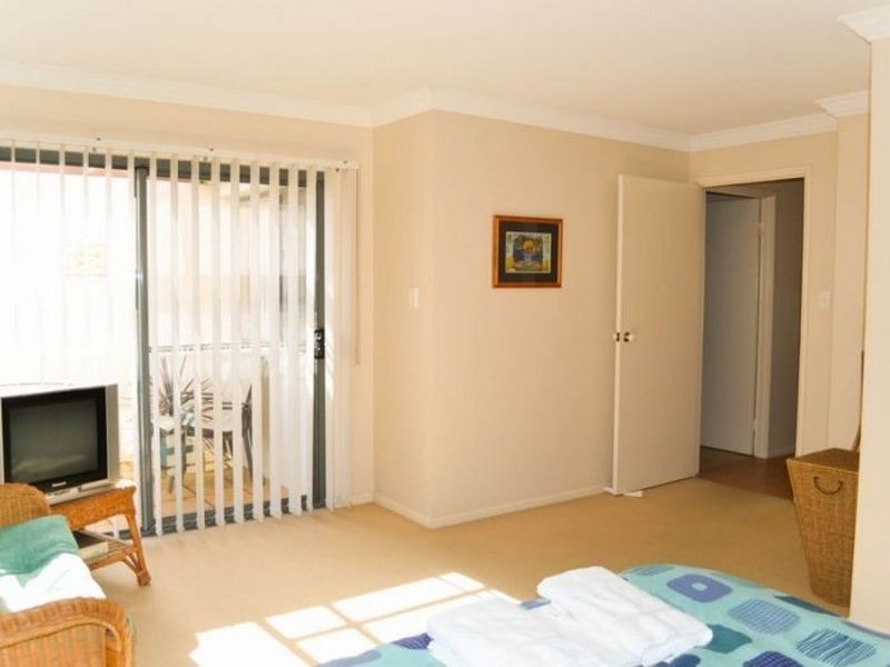 B3-U6 The Breakers/18-20 Pacific Parade, Yamba NSW 2464