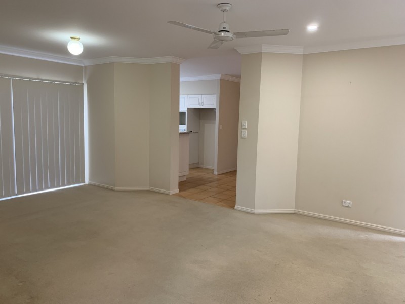 33 Oceania Court, Yamba NSW 2464