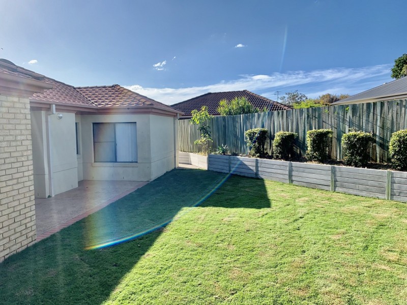 33 Oceania Court, Yamba NSW 2464