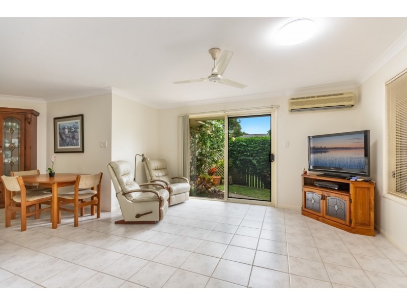 34 Harold Tory Drive, Yamba NSW 2464