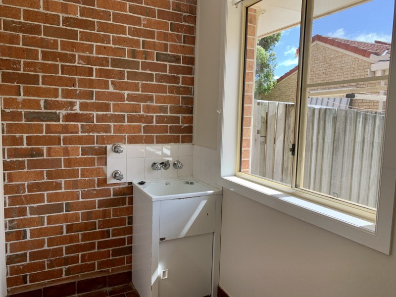 2/10 Melaleuca Drive, Yamba NSW 2464