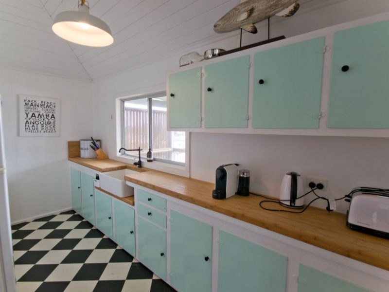 13 Campbells Lane, Yamba NSW 2464