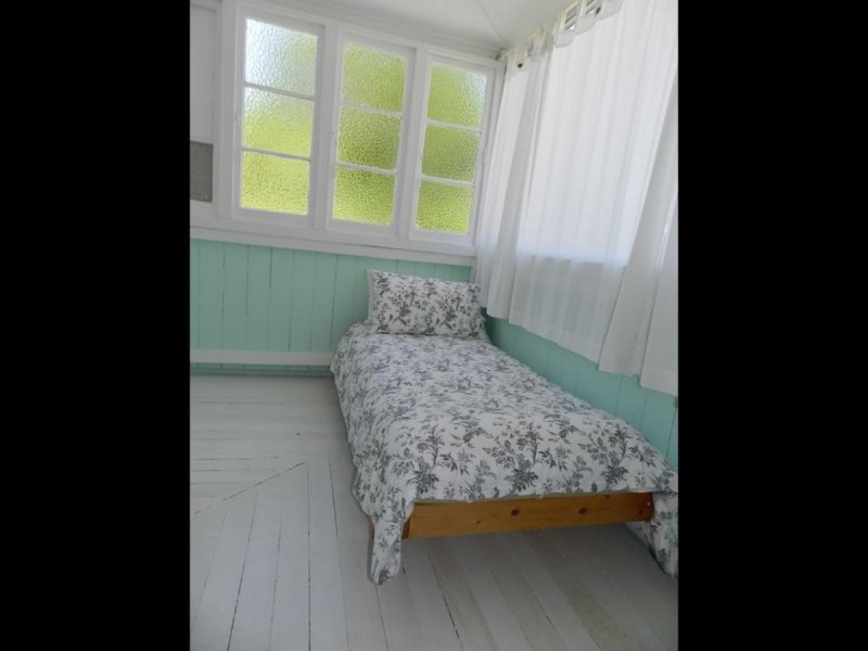 13 Campbells Lane, Yamba NSW 2464