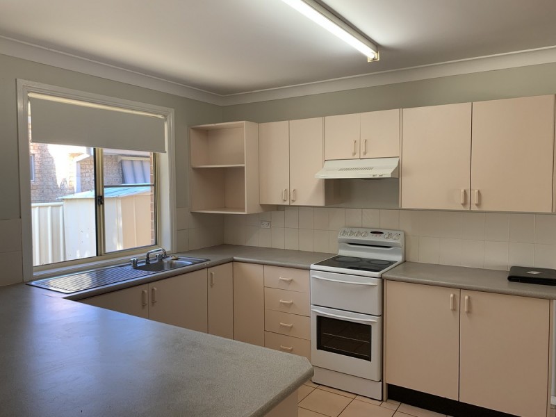 1/10 Melaleuca Drive, Yamba NSW 2464