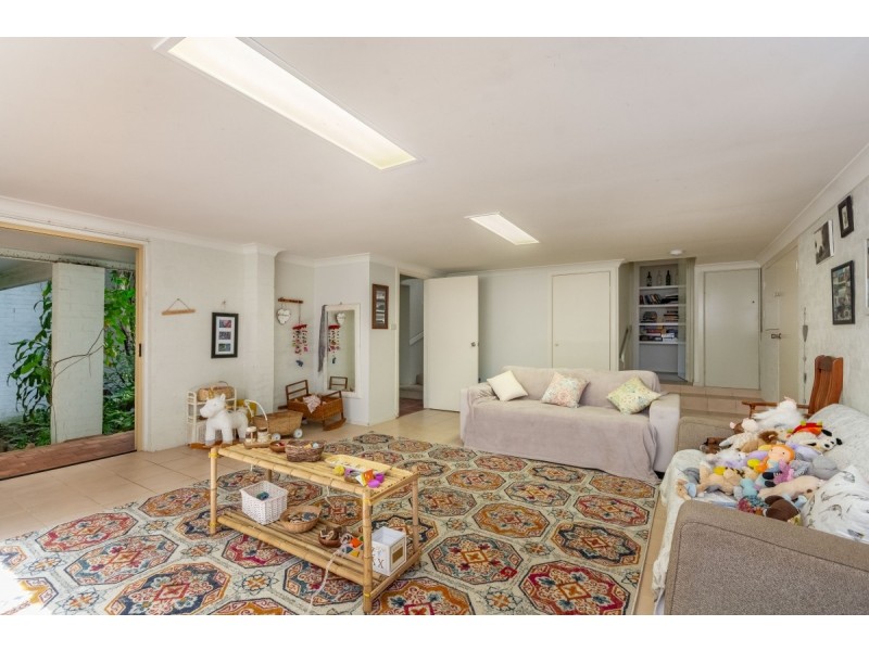 9 Angourie Street, Angourie NSW 2464