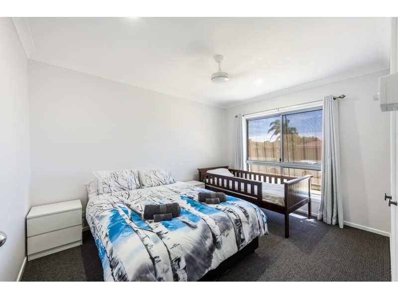 16 Acacia Circuit, Yamba NSW 2464