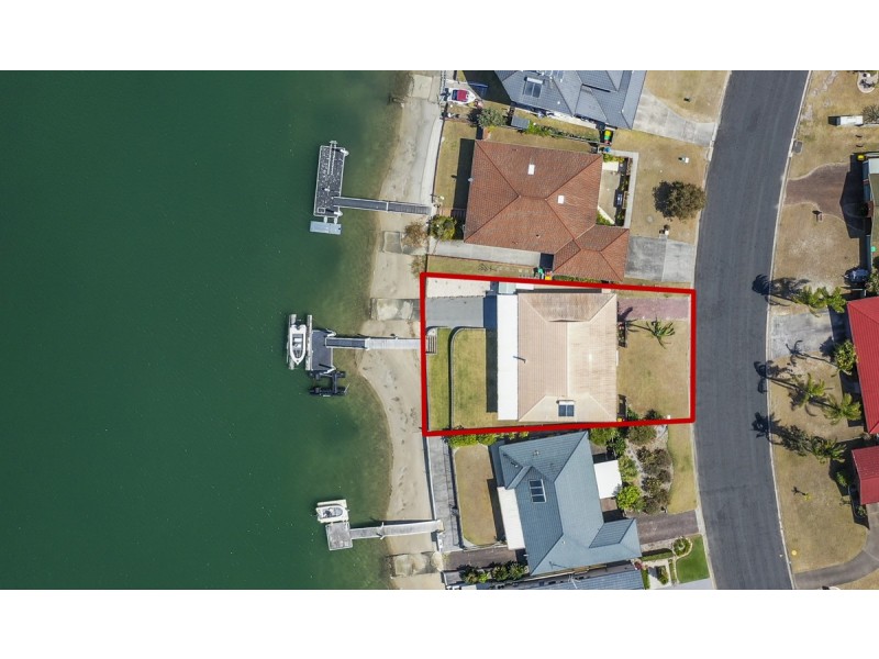 16 Acacia Circuit, Yamba NSW 2464