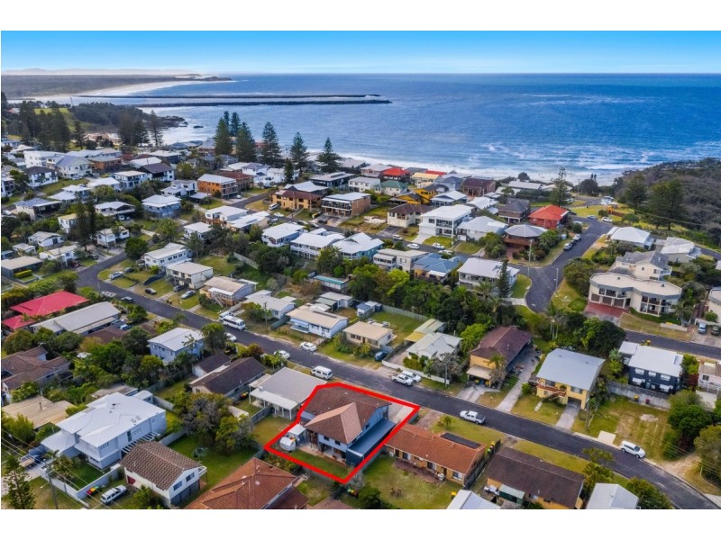 13 Harwood Street, Yamba NSW 2464