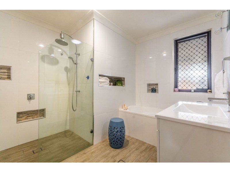 13 Harwood Street, Yamba NSW 2464