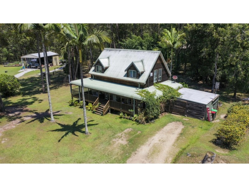 10 Emu Drive, Woombah NSW 2469