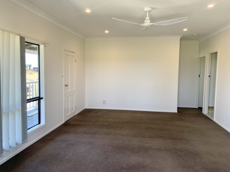 135 School Road, Palmers Island NSW 2463