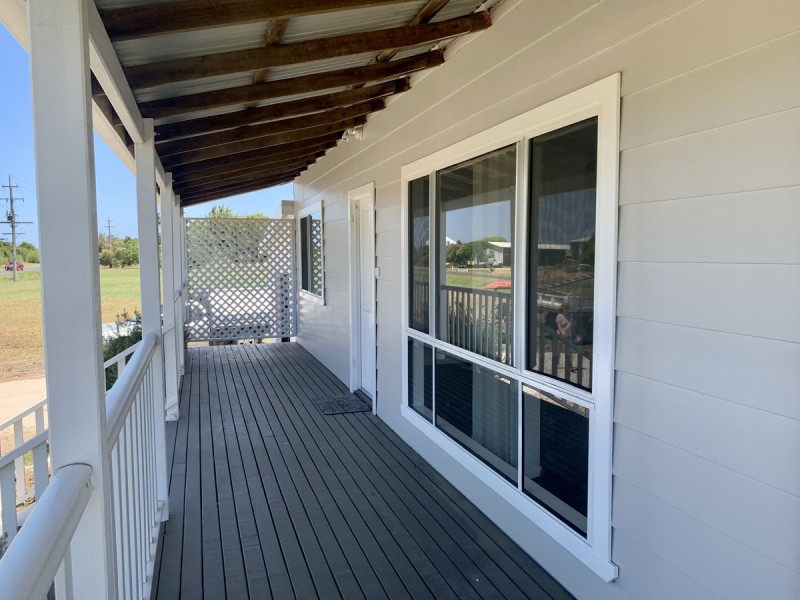 135 School Road, Palmers Island NSW 2463