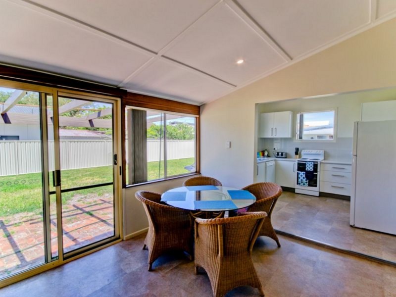2 River Street, Yamba NSW 2464