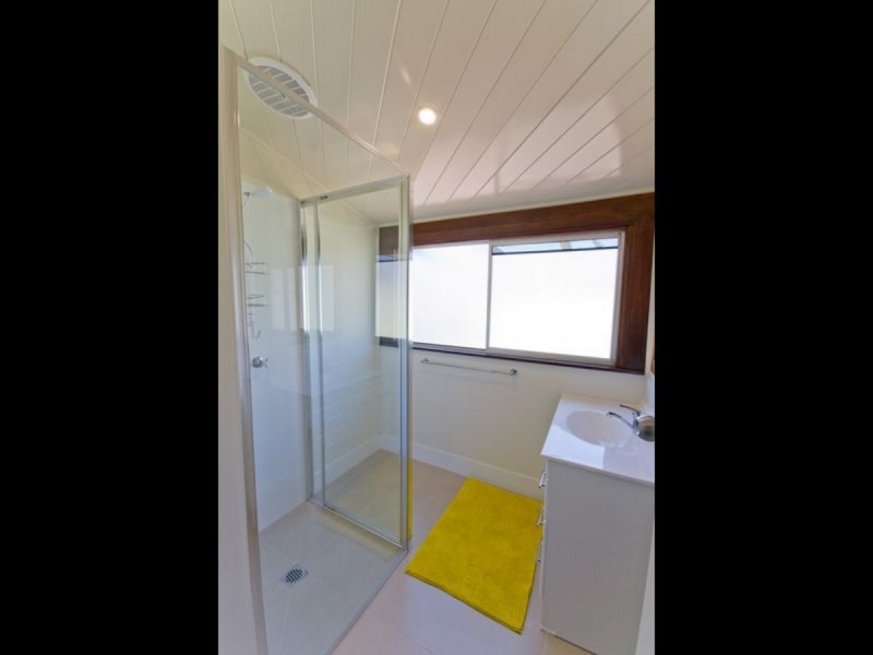 2 River Street, Yamba NSW 2464