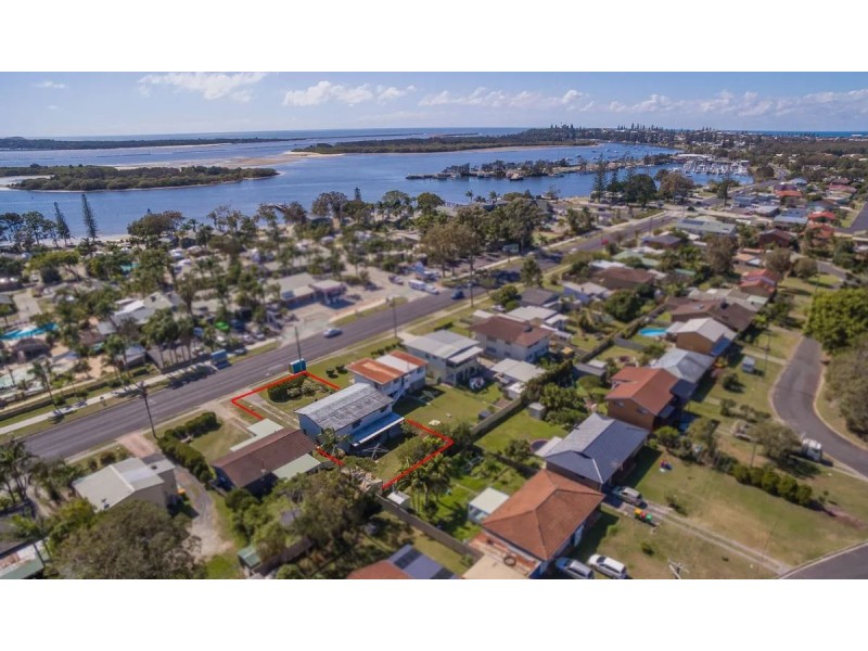 122 Yamba Road, Yamba NSW 2464