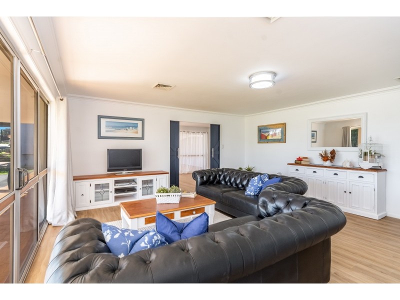 76 Yamba Road, Yamba NSW 2464