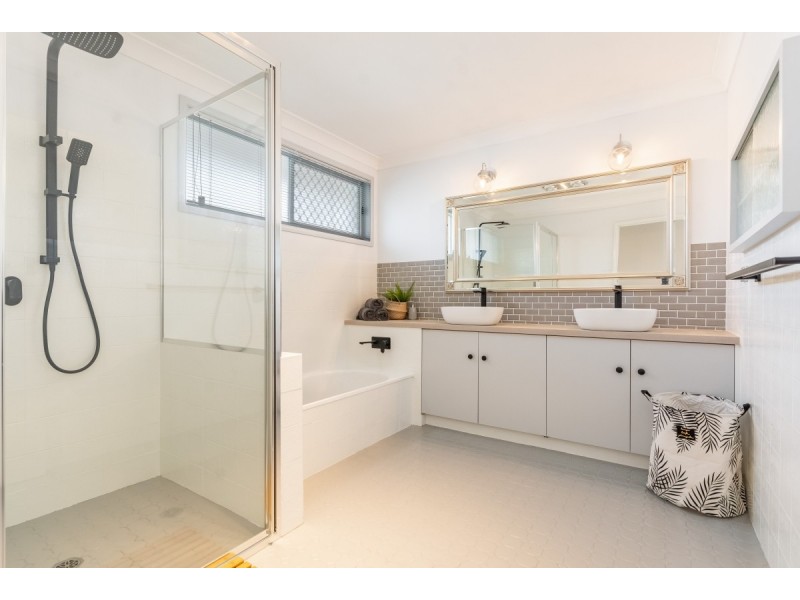 76 Yamba Road, Yamba NSW 2464