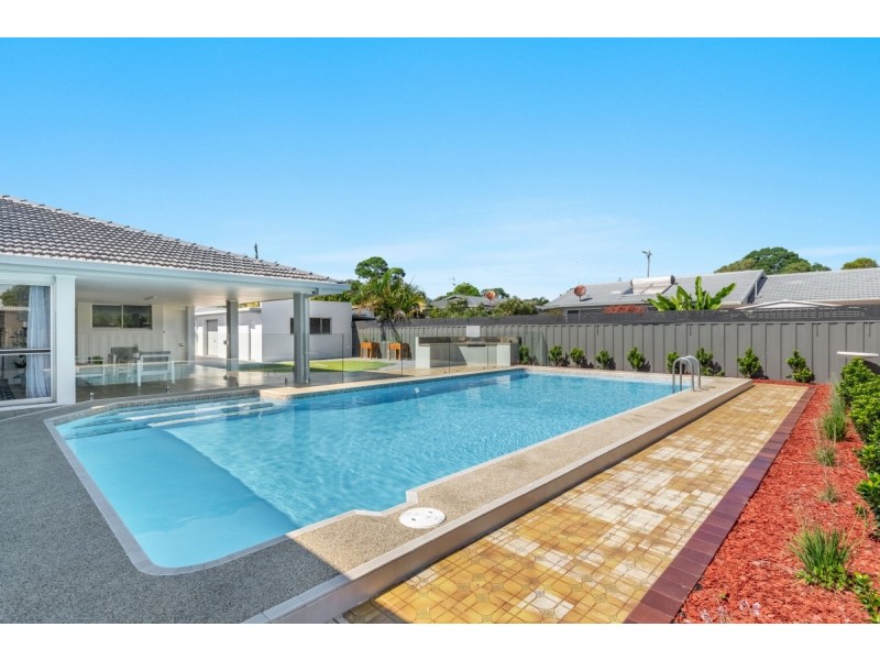 76 Yamba Road, Yamba NSW 2464