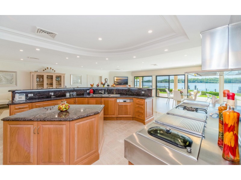 44 Palm Terrace, Yamba NSW 2464