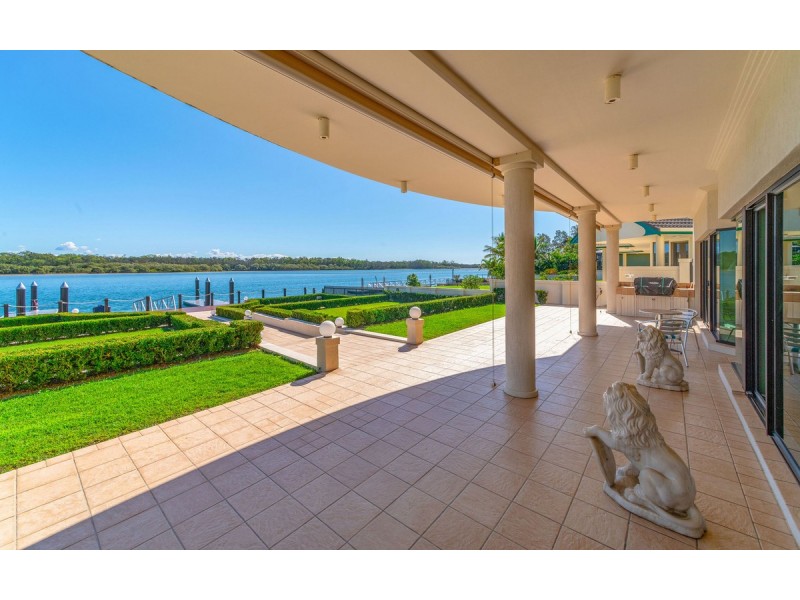 44 Palm Terrace, Yamba NSW 2464