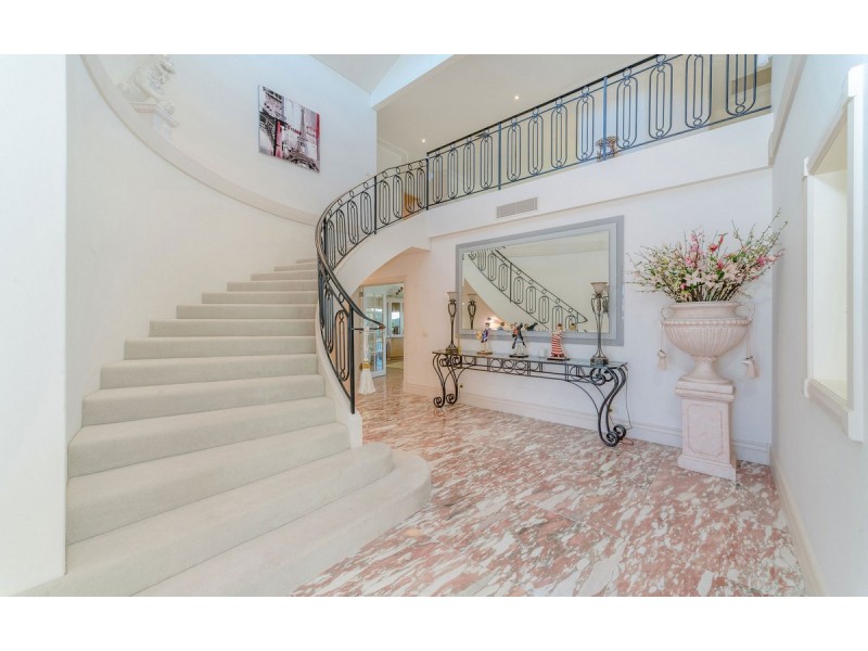 44 Palm Terrace, Yamba NSW 2464